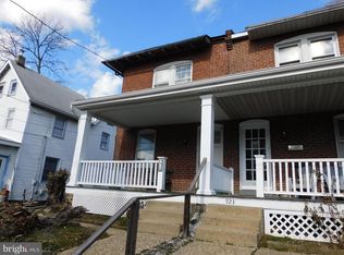 925 Township Line Rd, Elkins Park, PA 19027