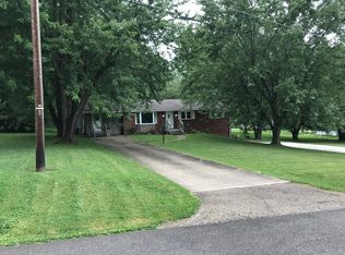 2713 Cronau Ave NE, East Canton, OH