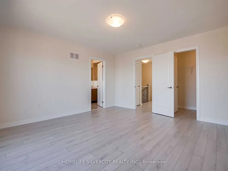 53 Ravenbury St — Photo 37