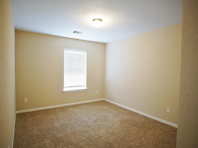 26834 Henson Falls Dr — Photo 15
