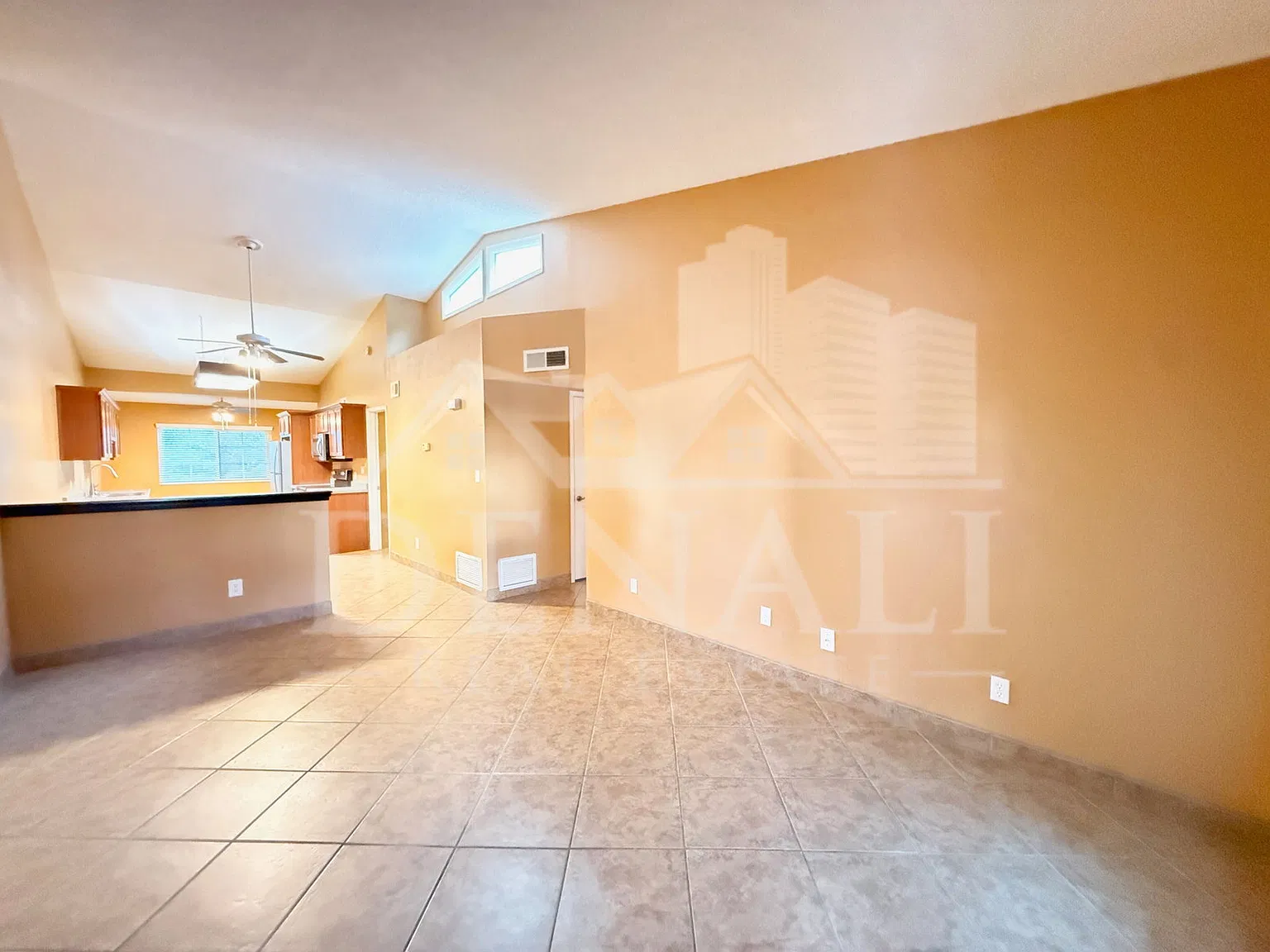 2 bed, 2.0 bath, 1060 sqft, $1,195 — Photo 3