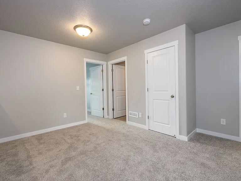 Oak Heritage Townhomes — Photo 31