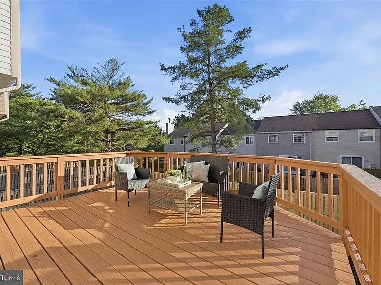 7619 Nutwood Ct — Photo 22