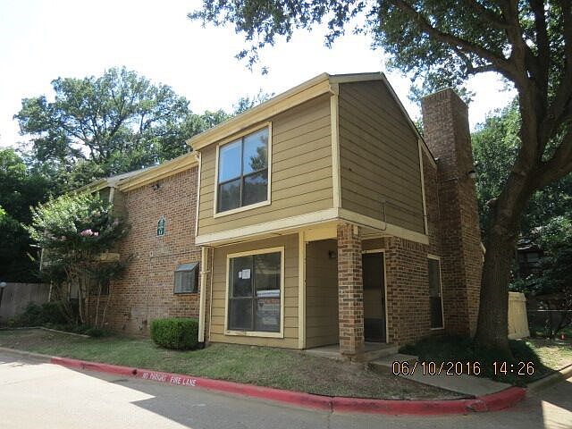 1st image of 2106 Park Willow Ln APT B