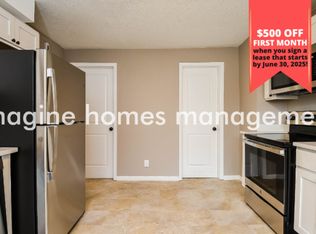 1636 Hopkins Ave #2, Lakewood, OH 44107
