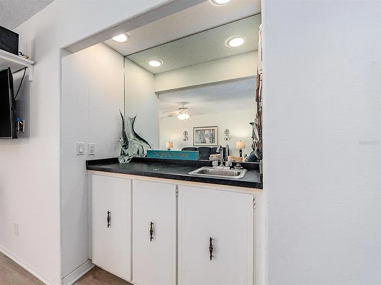2900 Gulf Blvd #307 — Photo 18