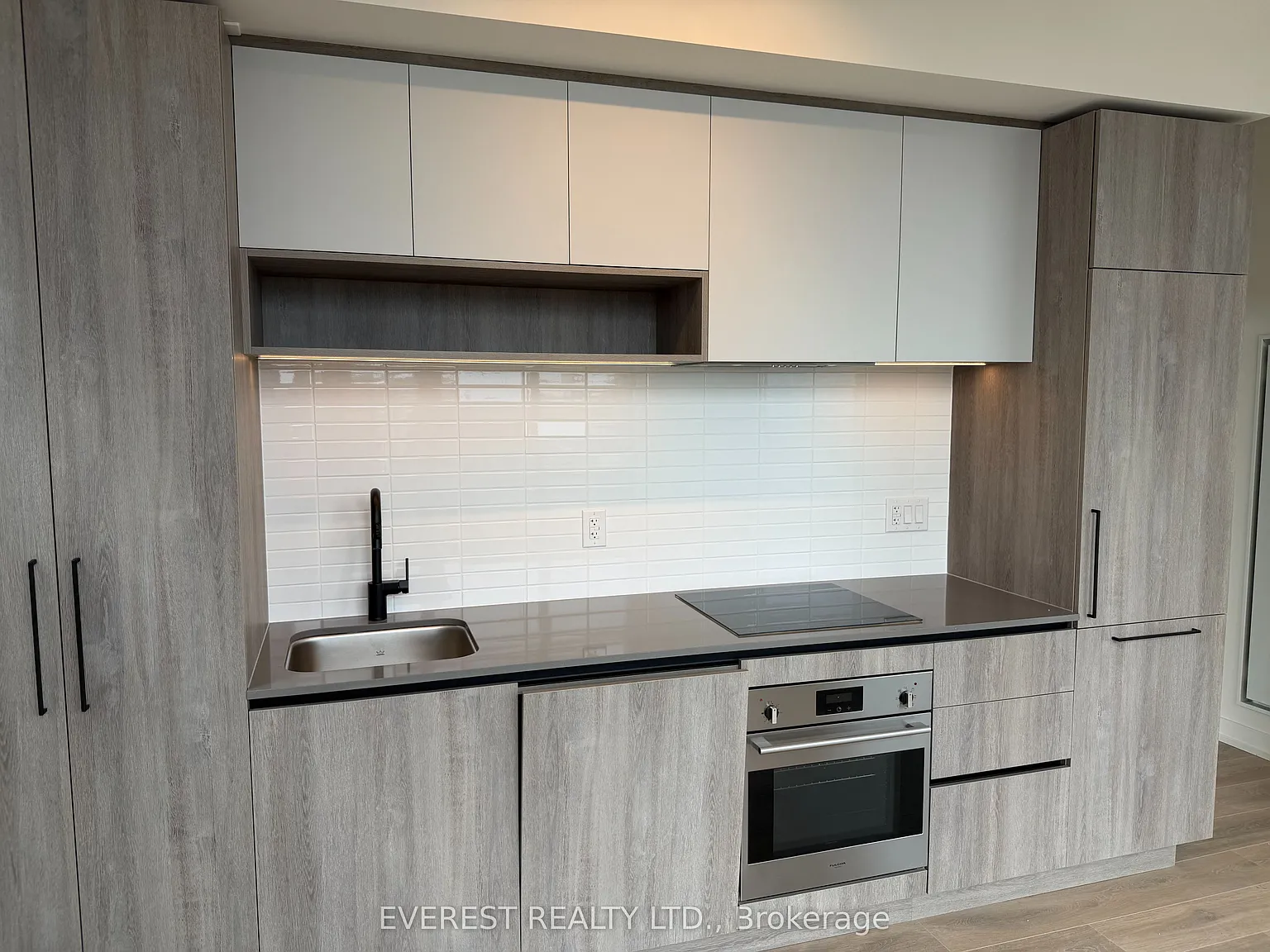 2 bed, $2,200 — Photo 4