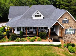 138 King George Ct SW, Calhoun, GA 30701