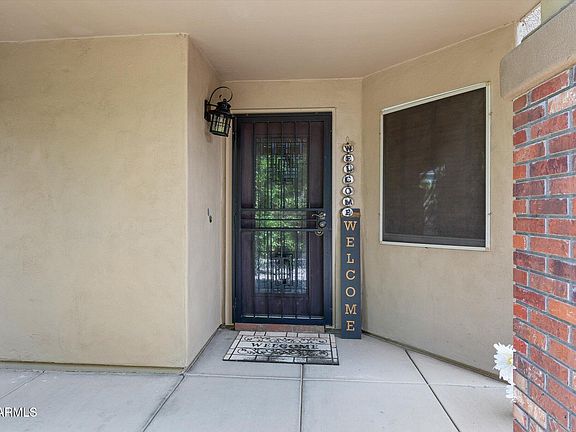 5th image of 3921 E ESPLANADE Avenue