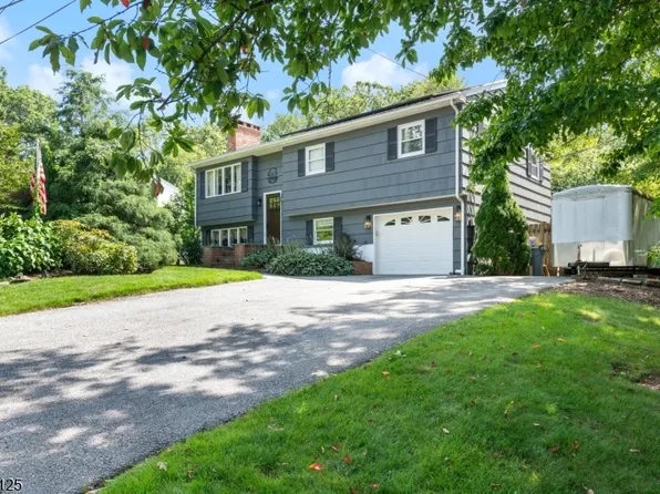 157 Mountain Cir, West Milford Twp., NJ 07480