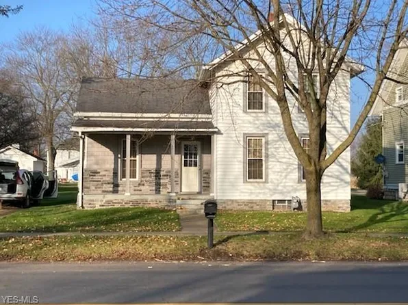 172 S Main St, Creston, OH 44217