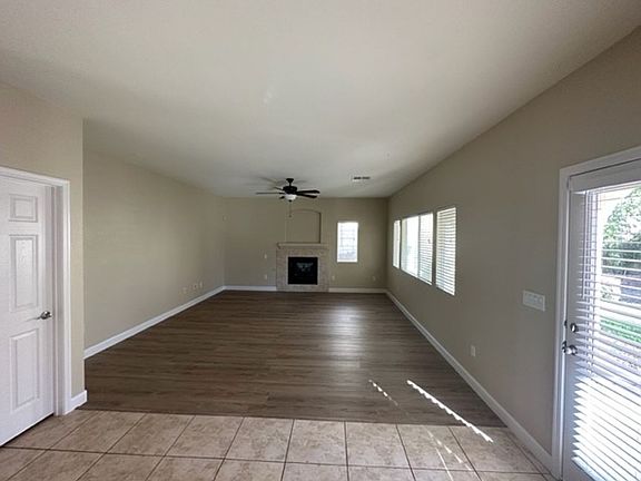 5th image of 936 Tudela Ct