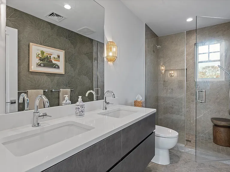 68 Foster Ave #12 — Photo 8