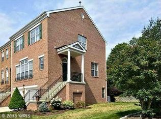 931 Herons Run Ln, Woodbridge, VA 22191