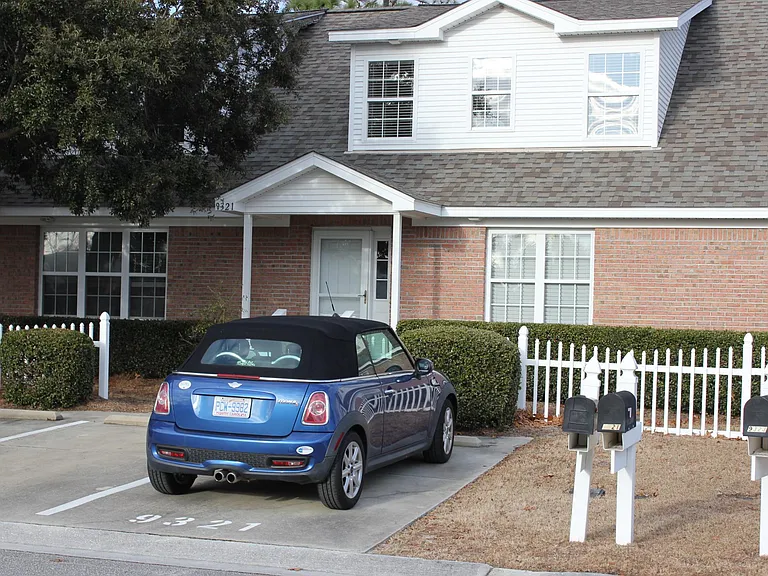9321 Line Dr — Photo 26