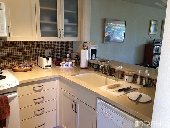 5th image of 1407 De Haro St