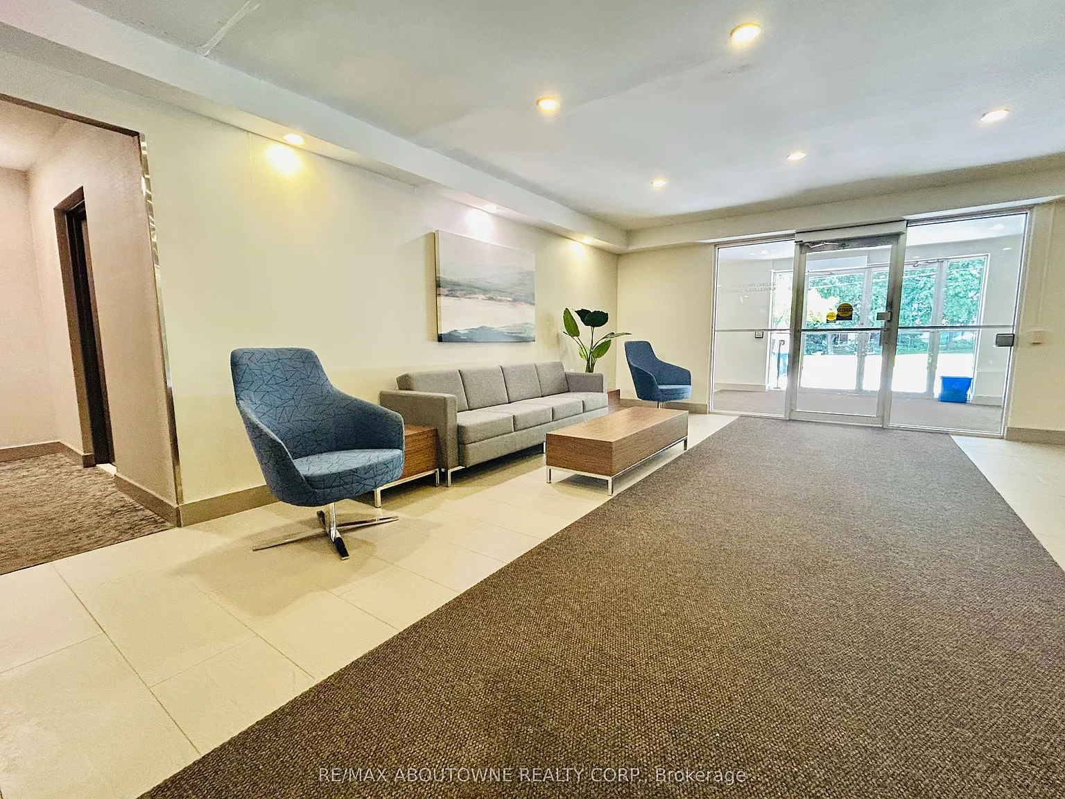 1 bed, $1,895 — Photo 2