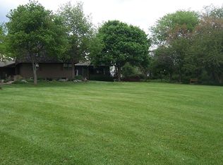 1010 E Elm Ln, Fairbury, IL 61739