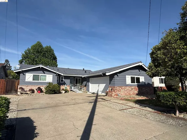 1004 Almond St, Antioch, CA 94509