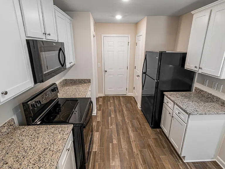 2203 Lagganmore Dr — Photo 18