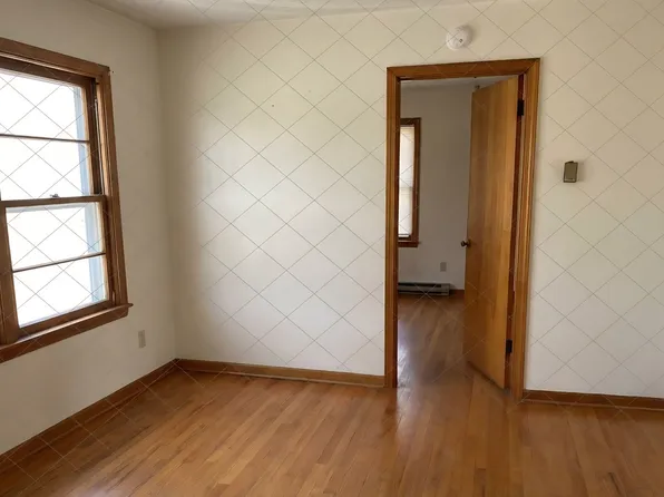 901 Old Homestead Ln, Virginia Beach, VA 23464
