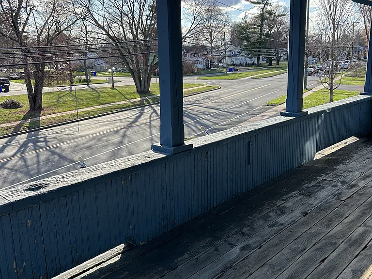 Main St — Photo 2