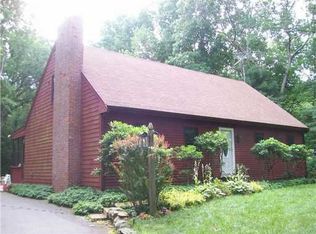 48 Briarwood Rd, Glocester, RI 02857