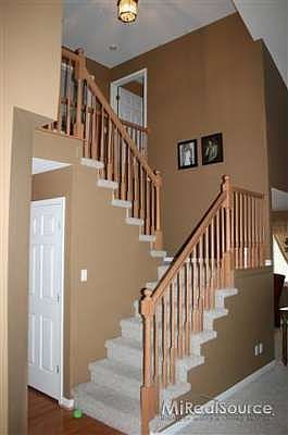3rd image of 40038 Saddlewood Dr