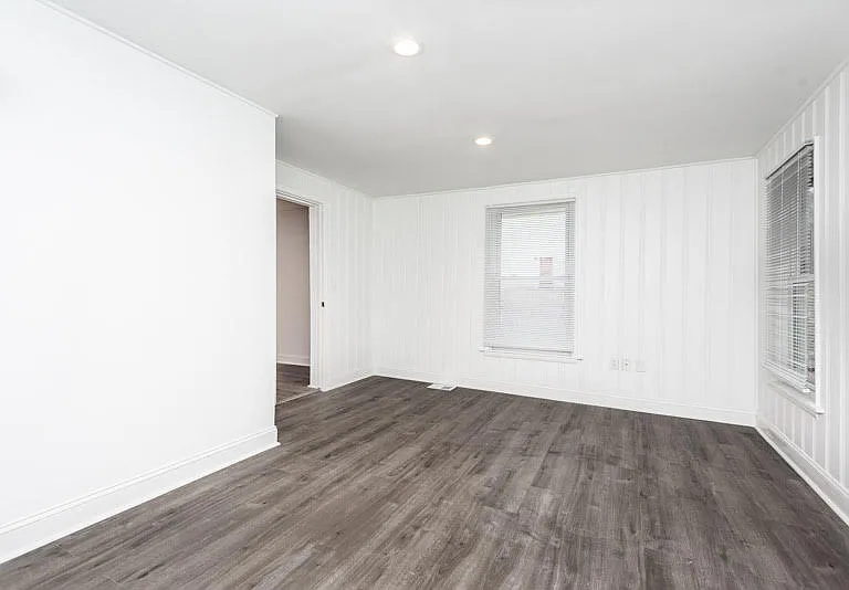 610 Old Harrods Creek Rd — Photo 11