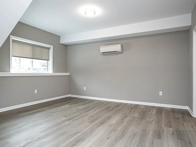 4428 Chestnut St #2 — Photo 5