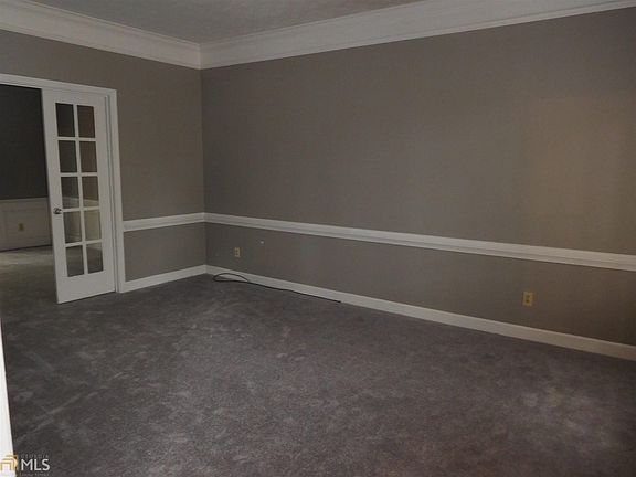 4th image of 2221 Buckley Trl