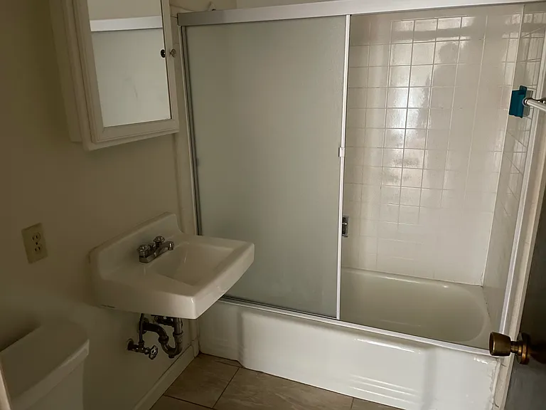 2450 Milvia Street — Photo 39