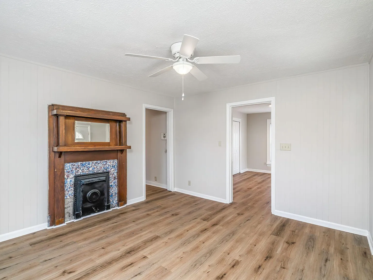 3 bed, 1092 sqft, $1,700 — Photo 3