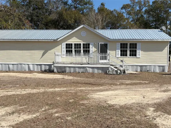 161 Bay Pine Dr, Crawfordville, FL 32327