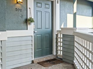 209 Hillsboro Pl, Nashville, TN 37215
