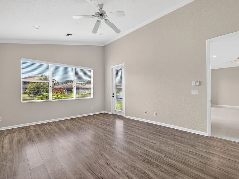 2237 SW Newport Isles Blvd — Photo 24