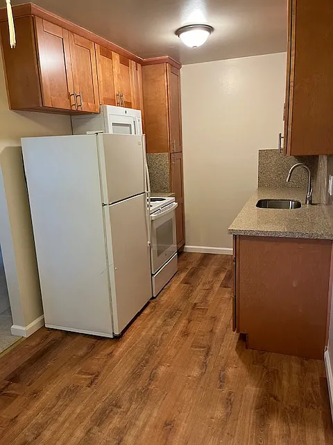 1 bed, 685 sqft, $2,395 — Photo 2