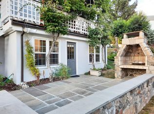 9 Tulip St, Cos Cob, CT 06807