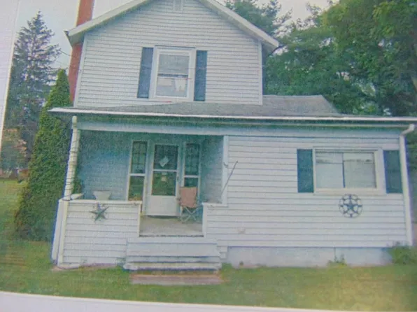 112 S River St, Athens, PA 18810