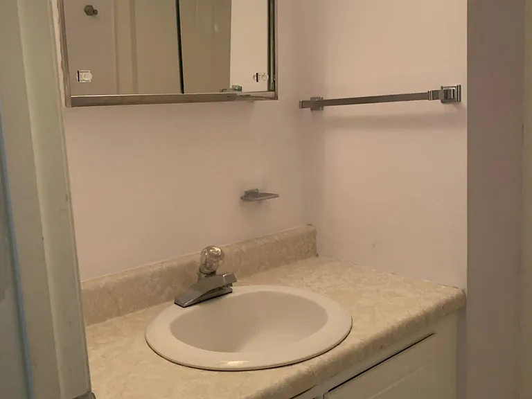 1303 Giles Rd #B — Photo 8