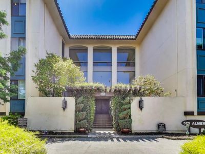 525 Almer Rd APT 302, Burlingame, CA, 94010