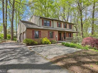 220 Bender Rd, Millersville, PA 17551