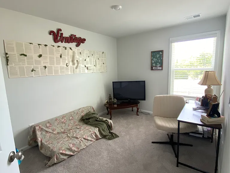 621 Blossom Run — Photo 12
