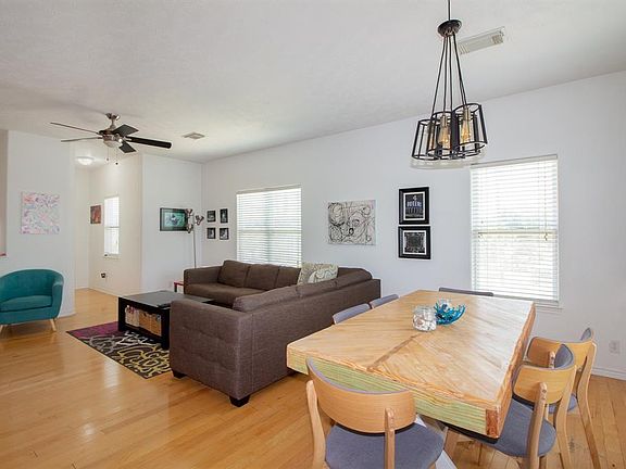 5th image of 2321 37th St