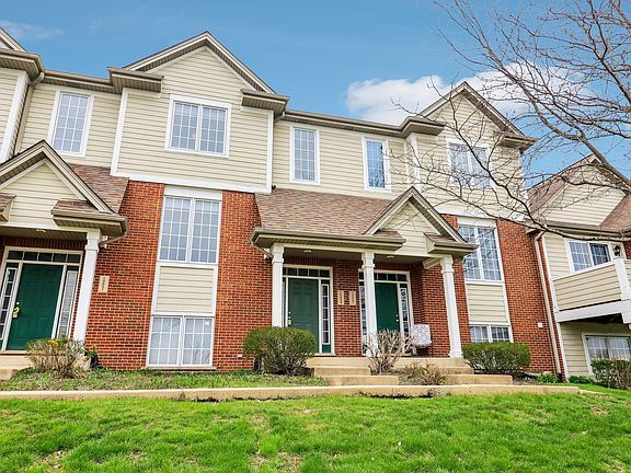 3rd image of 10649 Gabrielle Ln