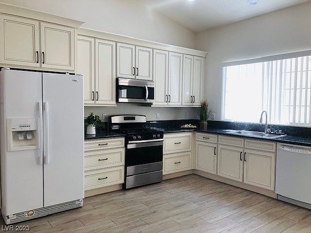 1st image of 7756 Wind Willow Ave