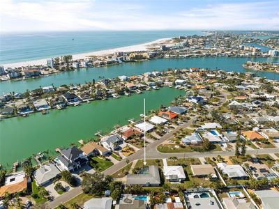 10111 Yacht Club Dr, Treasure Island, FL, 33706