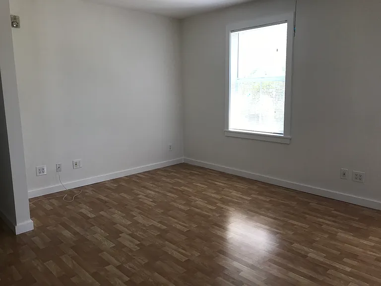 715 Caroline St #103 — Photo 12