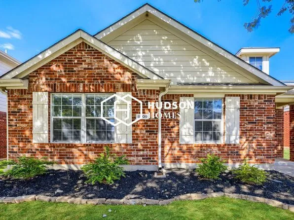 8809 Wayne St, Aubrey, TX 76227