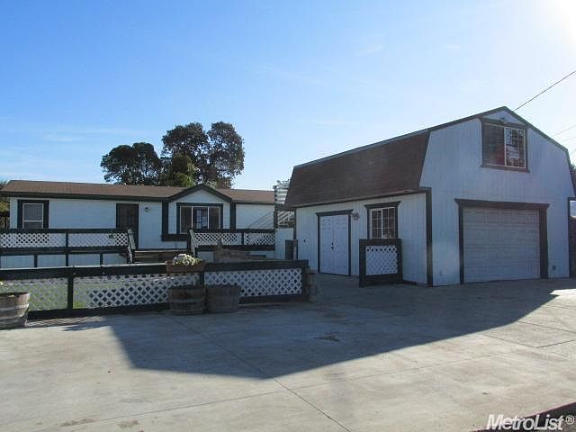 1st image of 906 S Oro Ave